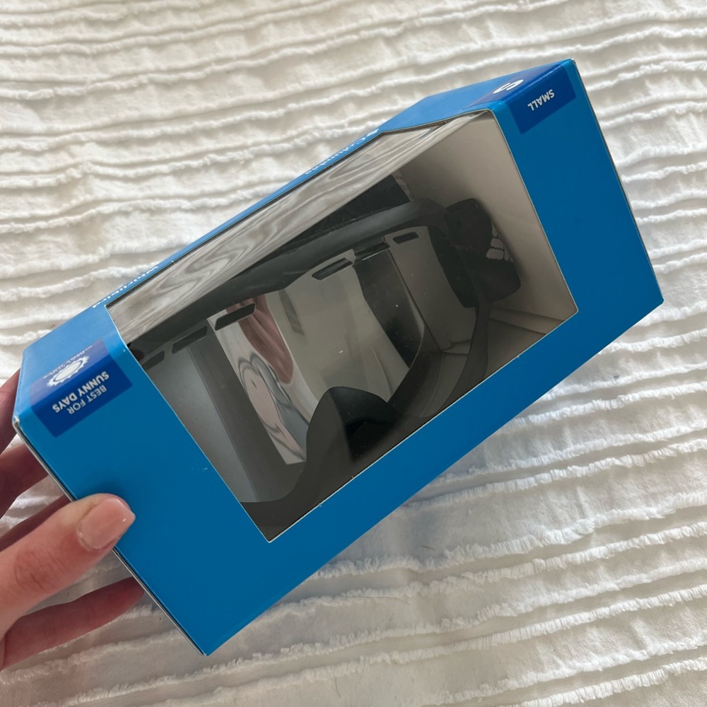 Columbia ski googles.